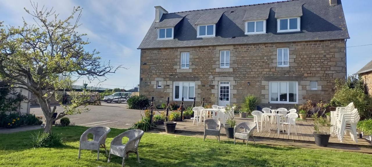 Le Relais De Launay Ploubazlanec Kültér fotó