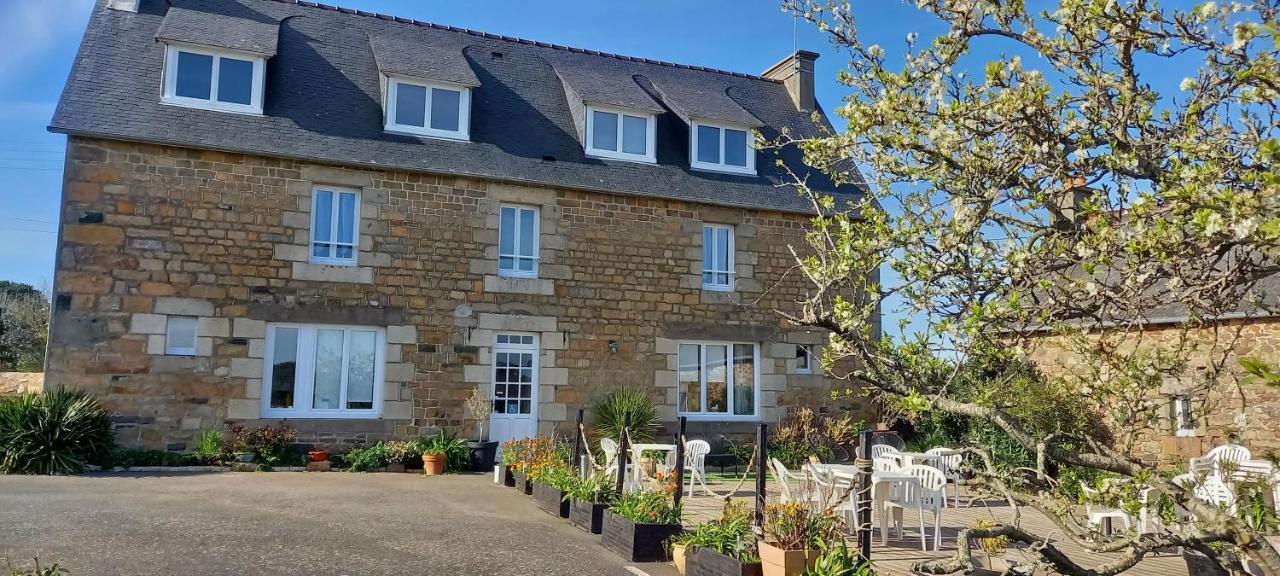 Le Relais De Launay Ploubazlanec Kültér fotó