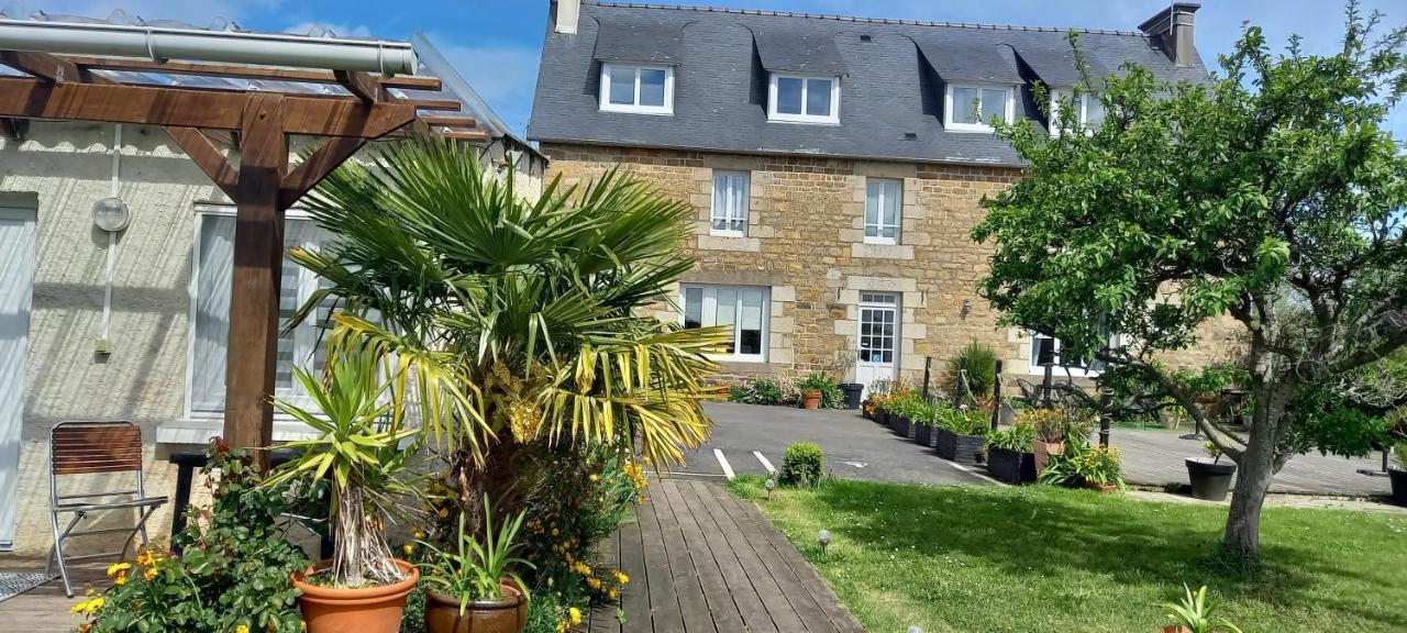 Le Relais De Launay Ploubazlanec Kültér fotó