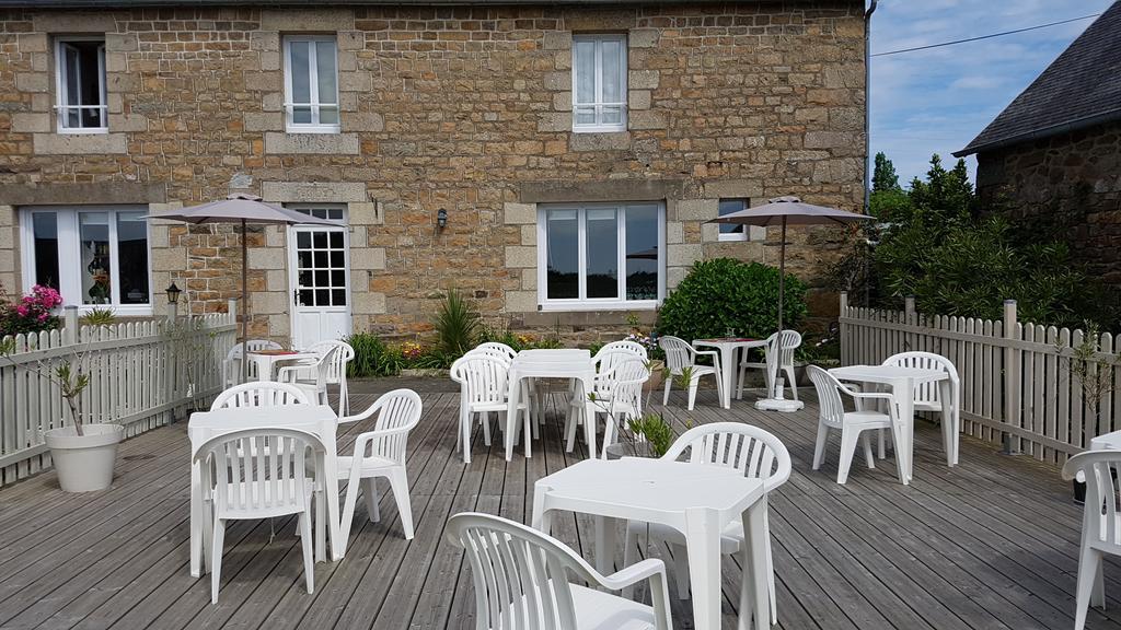 Le Relais De Launay Ploubazlanec Kültér fotó